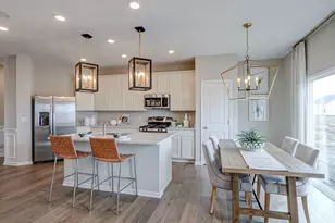 548 Endicott Rd, South Elgin, IL 60177 - Photo 16