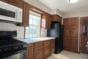 1195 S Myrtle Ave, Kankakee, IL 60901 - Photo 12