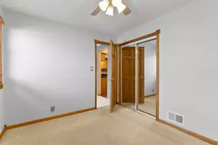 8555 S 79th Ave, Justice, IL 60458 - Photo 20