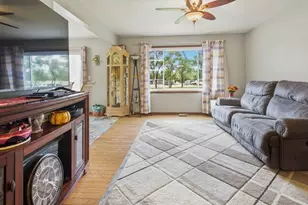 550 Norman Dr, Cary, IL 60013 - Photo 4