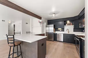 2301 183rd St, Homewood, IL 60430 - Photo 10