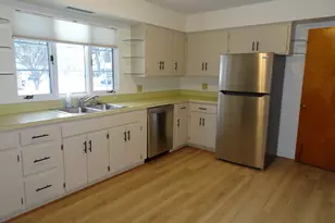 600 Mack St, Joliet, IL 60435 - Photo 8