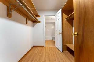 810 E Old Willow Rd, Prospect Heights, IL 60070 - Photo 10