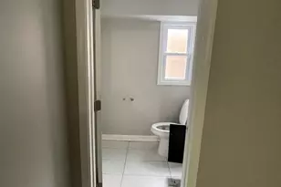 [Address not provided], Chicago, IL 60617 - Photo 12