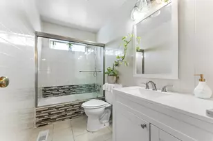 38 W Altgeld Ave, Glendale Heights, IL 60139 - Photo 14