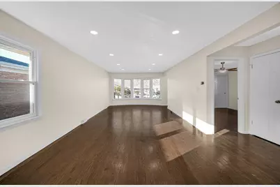 591 Paxton Avenue, Calumet City, IL 60409 - Photo 6