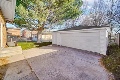 591 Paxton Avenue, Calumet City, IL 60409 - Photo 22