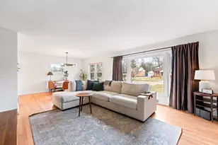 1217 Sunset Rd, Wheaton, IL 60189 - Photo 6