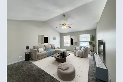 1202 Ballantrae Place #E, Mundelein, IL 60060 - Photo 2