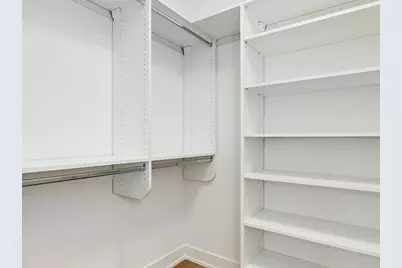 3208 N Southport Avenue #307, Chicago, IL 60657 - Photo 10