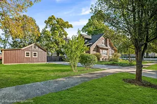 418 S Hough St, Barrington, IL 60010 - Photo 24
