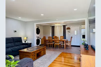 6906 W 91st Street, Bridgeview, IL 60455 - Photo 4