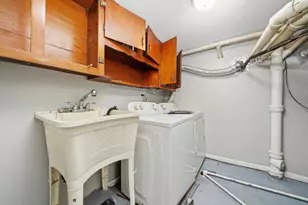 8816 S Constance Ave, Chicago, IL 60617 - Photo 16