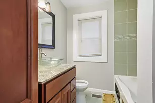 8816 S Constance Ave, Chicago, IL 60617 - Photo 12