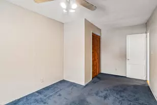 17W157 Foster Ave, Wood Dale, IL 60191 - Photo 10