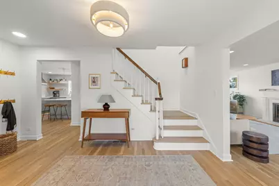 291 Spring Avenue, Glen Ellyn, IL 60137 - Photo 2