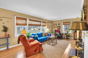 1401 W Healey St, Champaign, IL 61821 - Photo 8