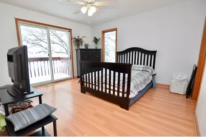 3321 N Bayview Lane, McHenry, IL 60051 - Photo 14