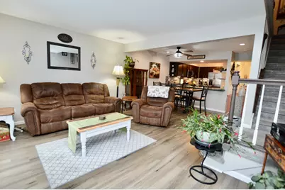 1716 Pine Street, McHenry, IL 60051 - Photo 4