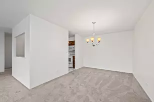 1415 E Central Rd, Arlington Heights, IL 60005 - Photo 8