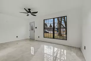 313 Louis Rd, Joliet, IL 60433 - Photo 4