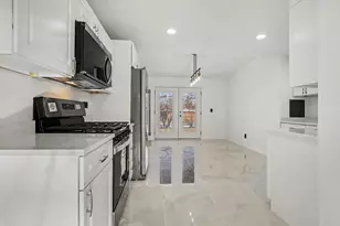 313 Louis Rd, Joliet, IL 60433 - Photo 6