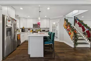 5241 S Melvina Ave, Chicago, IL 60638 - Photo 6