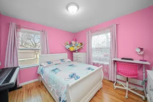 84 E Rickard Dr, Oswego, IL 60543 - Photo 10