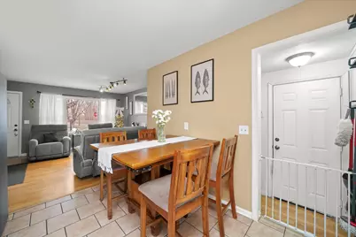 84 E Rickard Drive, Oswego, IL 60543 - Photo 8