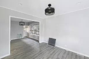 7425 S Perry Ave, Chicago, IL 60621 - Photo 4