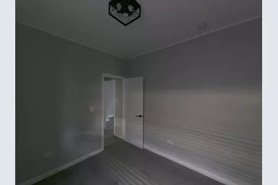 7425 S Perry Avenue, Chicago, IL 60621 - Photo 8