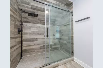 33715 N Lake Shore Drive, Grayslake, IL 60030 - Photo 10