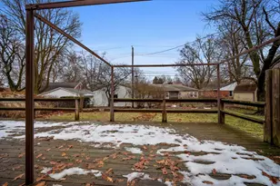 7 Walker Dr, Bloomington, IL 61701 - Photo 14