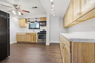 505 W North St, Stanford, IL 61774 - Photo 10