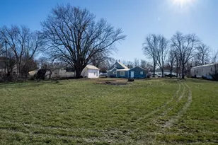 505 W North St, Stanford, IL 61774 - Photo 28