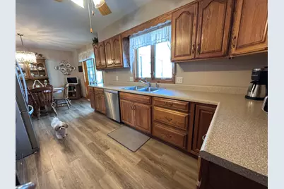 918 E Lefevre Avenue, Gibson City, IL 60936 - Photo 6