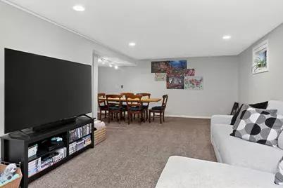 4781 Highwood Lane, Lake in the Hills, IL 60156 - Photo 22