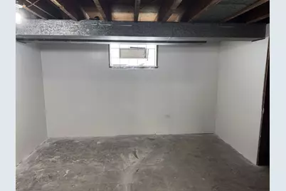 1104 E 156th Place, Dolton, IL 60419 - Photo 8