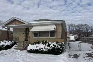1104 E 156th Pl, Dolton, IL 60419 - Photo 2