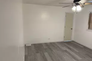 1104 E 156th Pl, Dolton, IL 60419 - Photo 4