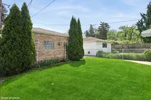 6321 N Merrimac Ave, Chicago, IL 60646 - Photo 16