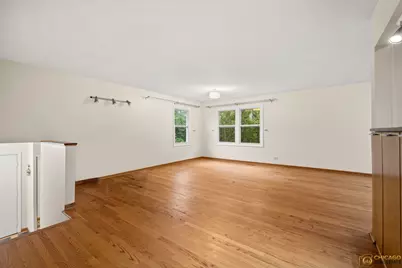 220 Osage Lane, Buffalo Grove, IL 60089 - Photo 8