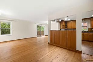 220 Osage Ln, Buffalo Grove, IL 60089 - Photo 22