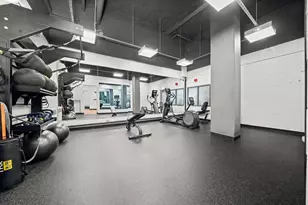 3550 N Lake Shore Dr, Chicago, IL 60657 - Photo 14