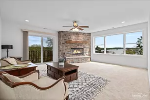 4520 W Shore Dr, Wonder Lake, IL 60097 - Photo 18