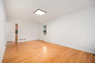 124 S Reed St, Joliet, IL 60436 - Photo 2