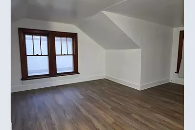 117 Woodland Drive, Round Lake Beach, IL 60073 - Photo 4