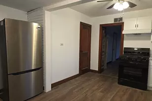 117 Woodland Dr, Round Lake Beach, IL 60073 - Photo 12