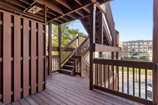 512 E Oakwood Blvd, Chicago, IL 60653 - Photo 36