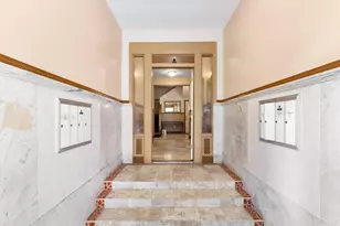 512 E Oakwood Blvd, Chicago, IL 60653 - Photo 38